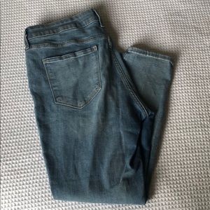 Old Navy  Skinny Rockstar Jeans Size 14Short